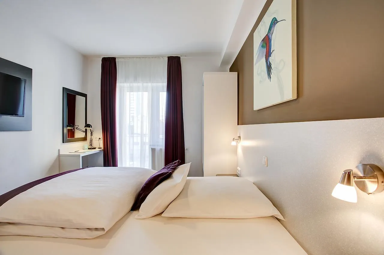 Hotel West 함브루크