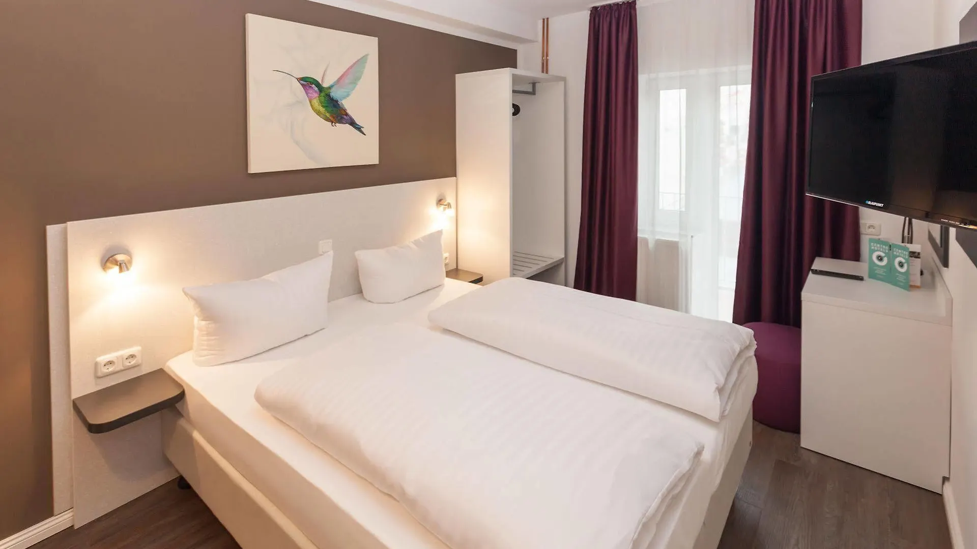 ***  Hotel West 함브루크 독일